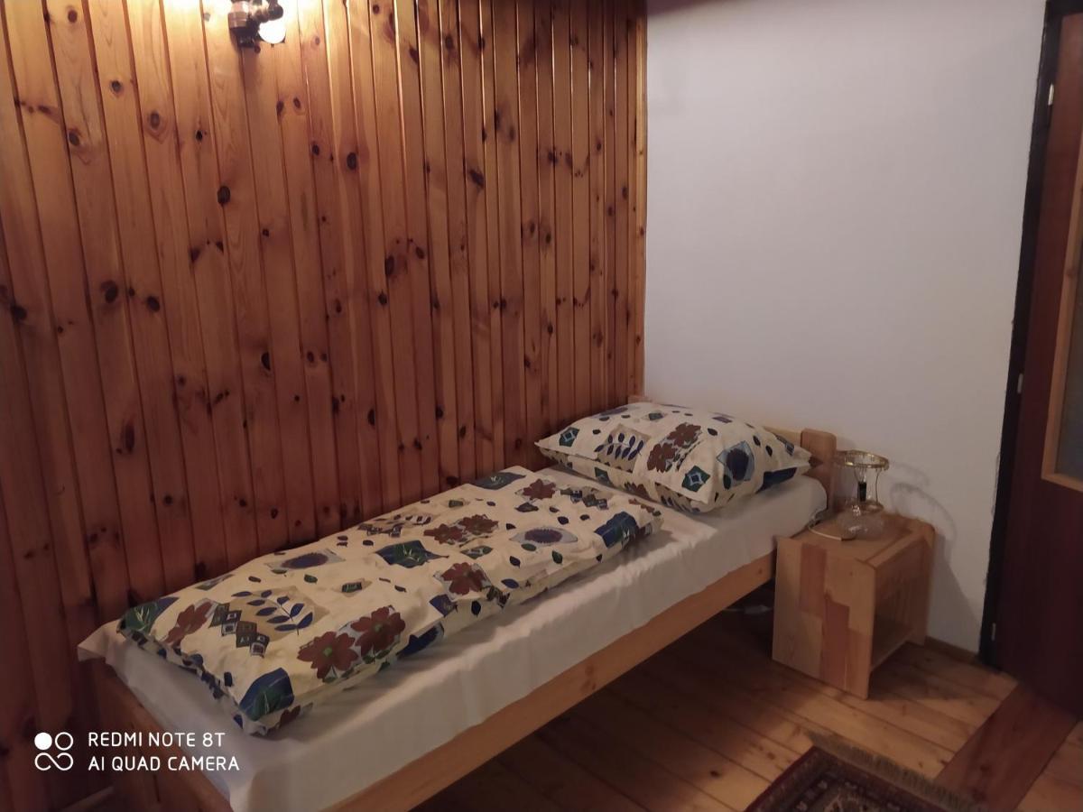 Chalupa Prazenica Liptovske Revuce Extérieur photo